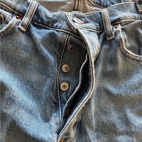 Abercrombie & Fitch Women's Blue Denim High Rise Dad Shorts Curve size 31/12 - Picture 3 of 4